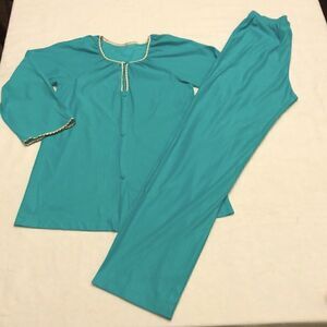 Vintage vanity fair womens pajama set size petite